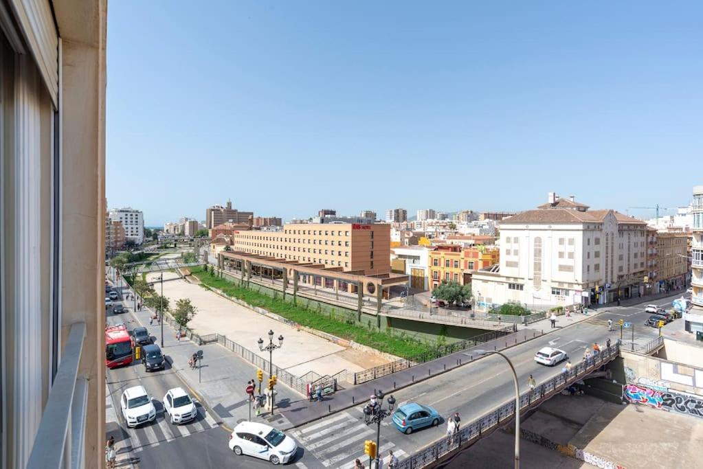 Tribuna I By Ele Apartmens Málaga Exterior foto